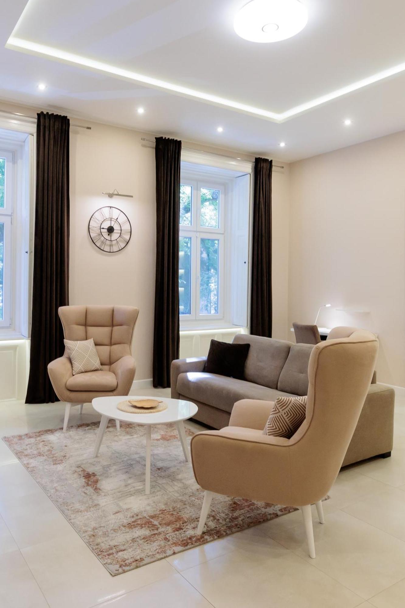 Apartman Mirakul Суботица Экстерьер фото
