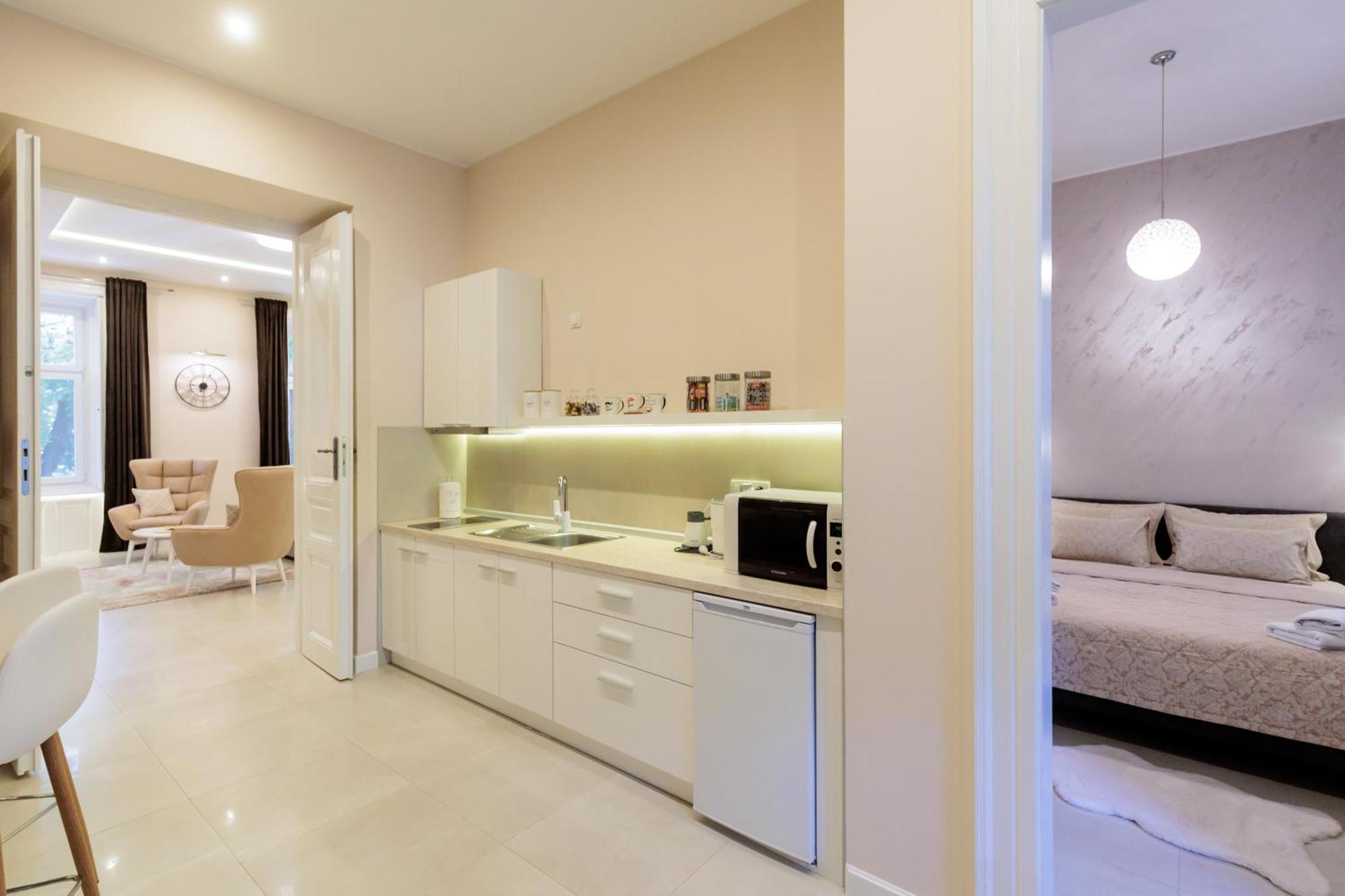 Apartman Mirakul Суботица Экстерьер фото